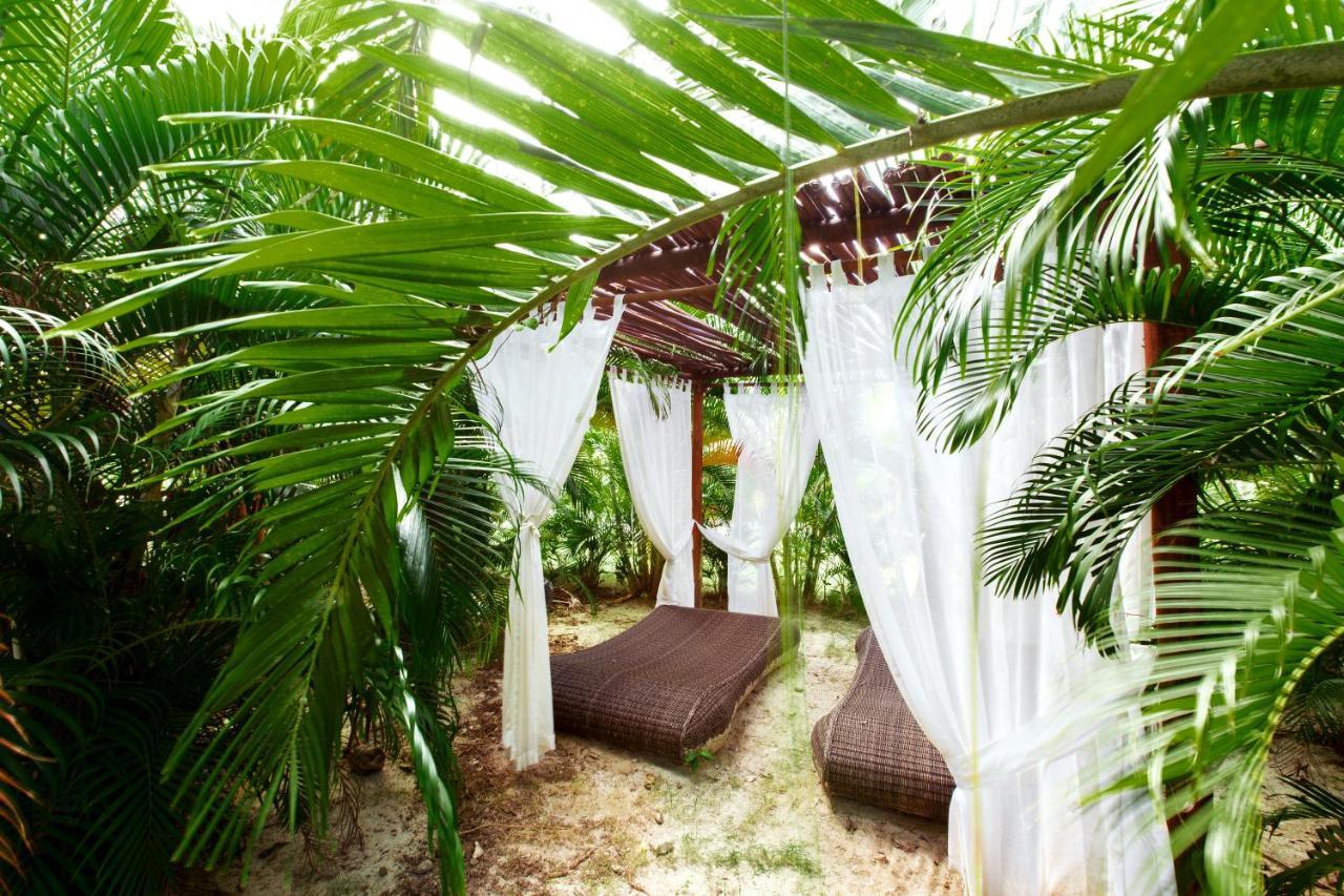Aventura Village Los Corales Beach And Spa Punta Cana Buitenkant foto